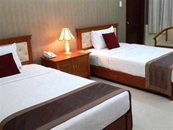 Hotel Boss Group - Regal 2*