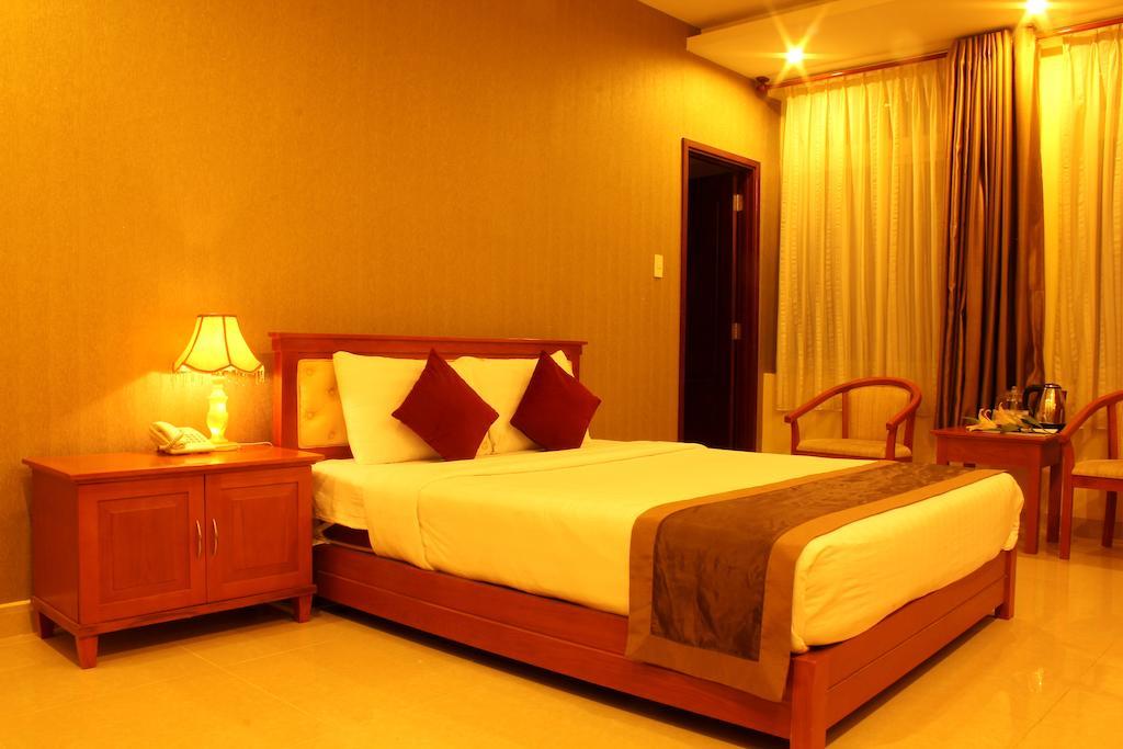 Hotel Boss Group - Regal