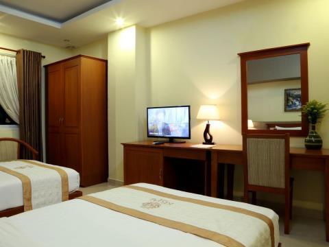 Hotel Boss Group - Regal 2*