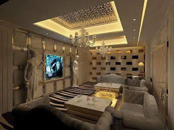 Boss Group - Regal Hotel 2*