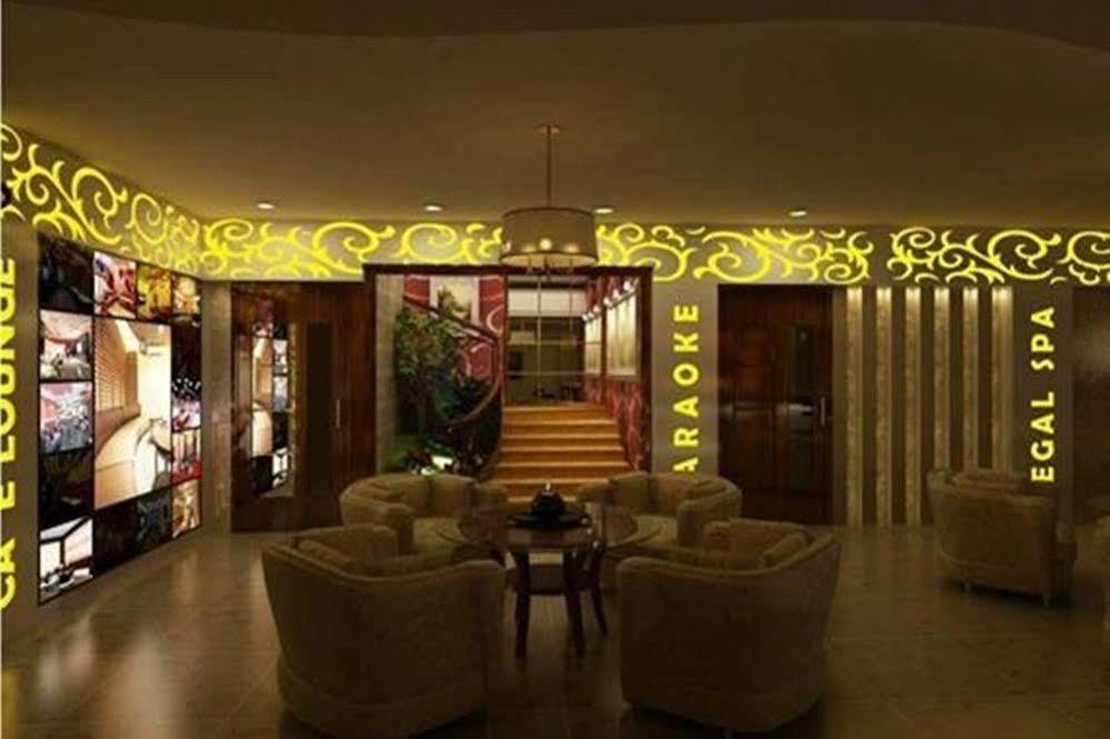 Hotel Boss Group - Regal 2*